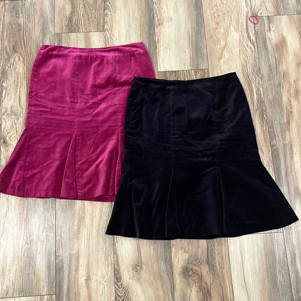 Lot of 2 Boden Pencil Flirty Skirt Velvet Pleated